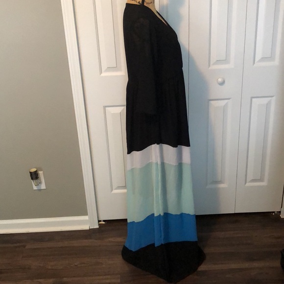 NWOT Black Colorblock Maxi Dress - Picture 4 of 6
